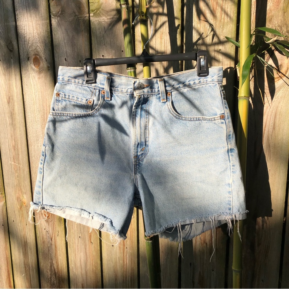 LEVIS 505 cutoffs